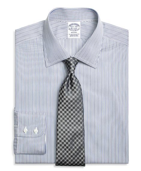 Erkek lacivert çizgili kravat yaka regent kesim gömlek