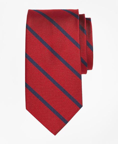Erkek kırmızı çizgili repp kravat